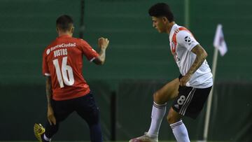 River Plate cayó 0-2 ante Independiente de Avellaneda, los colombianos Jorge Carrascal y Santos Borré fueron titulares, pero no estuvieron efectivos