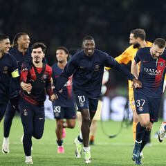 Which PSG players are facing sanctions for insults against Marseille?