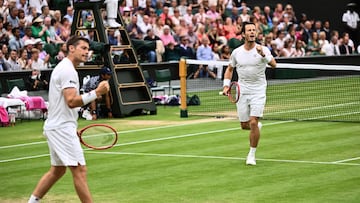 Sigue en vivo y en directo la final de dobles masculino de Wimbledon 2023, que enfrentará a Koolhof/Skupski y Granollers/Zeballos hoy, 15 de julio, en AS.com.