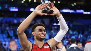 NEW ORLEANS, LA - FEBRUARY 17: Jamal Murray #27 of the Denver Nuggets celebrates with the 2017 BBVA Compass Rising Stars Challenge MVP trophy after the World Team defeated the US Team 150-141 in the 2017 BBVA Compass Rising Stars Challenge at Smoothie King Center on February 17, 2017 in New Orleans, Louisiana.   Ronald Martinez/Getty Images/AFP
 == FOR NEWSPAPERS, INTERNET, TELCOS &amp; TELEVISION USE ONLY ==