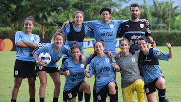 Jugadoras de la Selección de Uruguay en un entrenamiento.