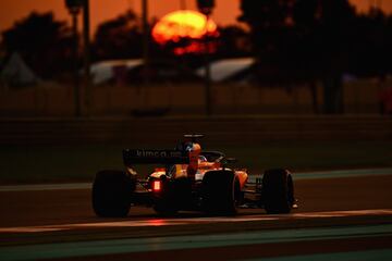 Homenaje a Alonso en su último gran premio