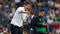 Pellegrino, dirigiendo al Legan&eacute;s en el partido ante el Real Madrid.