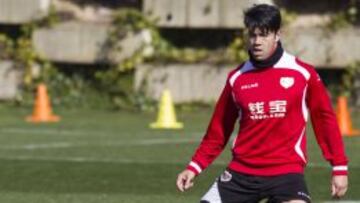 Miku, en un entrenamiento con el Rayo Vallecano.