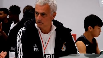 El humilde gesto de Mourinho en el comedor del Benfica que ha alucinado en redes