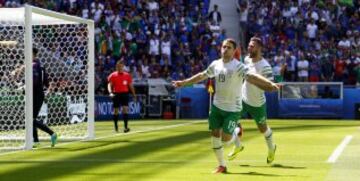 Celebración del primer gol de los irlandeses ante Francia.