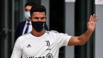 Cristiano Ronaldo, el pasado 26 de julio, tras pasar el examen m&eacute;dico con la Juventus.