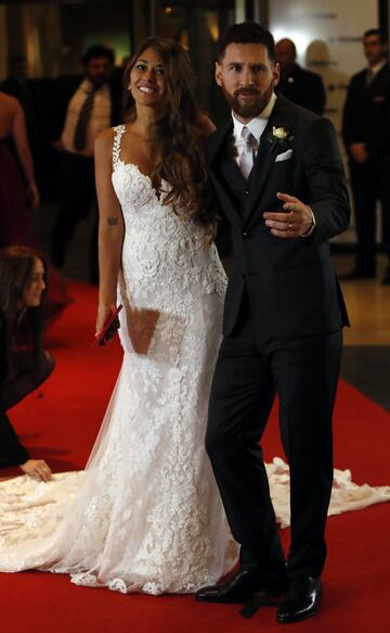 Leo Messi y Antonella Roccuzzo como marido y mujer.