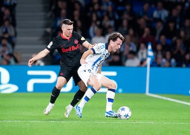 El Málaga se fija en el modelo de la Real para volver a Segunda