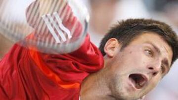 <strong>SIGUE ADELANTE.</strong> Djokovic gana y avanza hacia una hipotética semifinal ante Rafa Nadal.