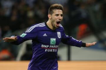 13. Aleksandar Mitrovic (20), delantero centro serbio que defiende al Anderlecht, esta avaluado en 18.129 millones de euros.