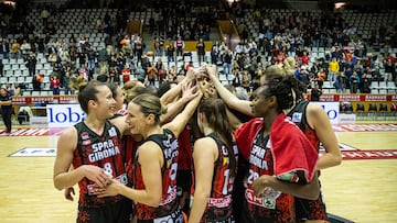 El Spar Girona celebra un triunfo de la LF Endesa.