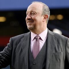 Rafa Benítez, aliviado con la salida de James a Qatar