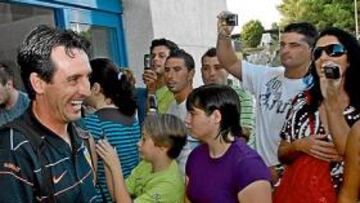 <b>VUELTA A CASA. </b>Emery defenderá esta noche otros colores que no son los rojiblancos.