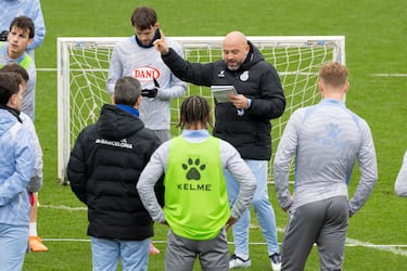 Un derbi escrito sobre la pizarra