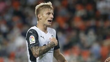 Daniel Wass con el Valencia. 