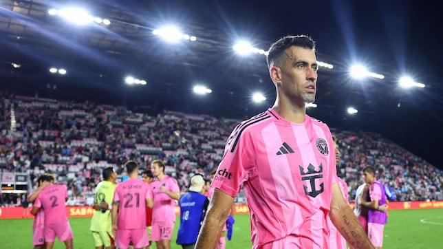 Busquets medita su retirada