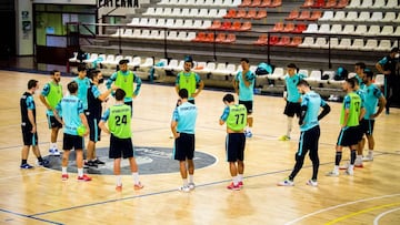 Plantilla del Levante, en un entrenamiento.