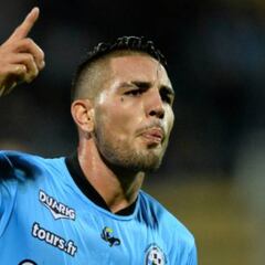 En Francia reconocen interés de Tigres por Andy Delort