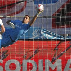 Católica y Colo Colo destiñeron en San Carlos de Apoquindo