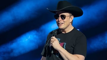 CEO of Tesla Motors Elon Musk Twitter