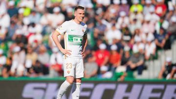 ELCHE, SPAIN - MARCH 11: Carlos Clerc of Elche CF looks on during the LaLiga Santander match between Elche CF and Real Valladolid CF at Estadio Manuel Martinez Valero on March 11, 2023 in Elche, Spain. (Photo by Aitor Alcalde Colomer/Getty Images)