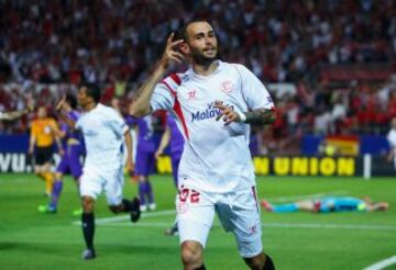 Aleix Vidal celebra el 2-0.