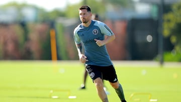 Lionel Messi and Sergio Busquets had their first training session with Inter Miami at the Fort Lauderdale facilities; there was David Beckham.