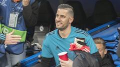 Kiko Casilla sale al campo en el partido ante la Juve