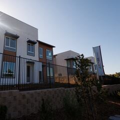 What is the average home value in the US in 2023?