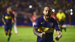 BUENOS AIRES, ARGENTINA - APRIL 10: Dario Benedetto of Boca Juniors (L) celebrates after scoring his team&#039;s second goal during a roup G match between Boca Juniors and Jorge Wilstermann as part of Copa CONMEBOL Libertadores 2019 at Estadio Alberto J. Armando on April 10, 2019 in Buenos Aires, Argentina. (Photo by Gustavo Garello/Jam Media/Getty Images)