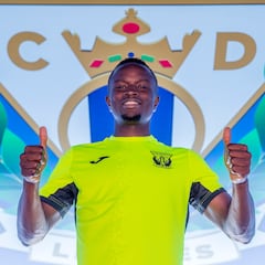 Cissé: “No me conformo, quiero crecer y ayudar a subir a Primera”