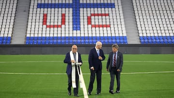 Futbol, Ceremonia Protocolar de inauguracion del Claro Arena.
El presidente de Cruzados, Juan Tagle, y el gerente general de Claro Chile, Alfredo Parot, encabezan la Ceremonia Protocolar de inauguracion del Claro Arena, el nuevo estadio de Universidad Catolica.
19/08/2025
Jonnathan Oyarzun/Photosport
Football, Protocol Ceremony for the inauguration of the Claro Arena.
The president of Cruzados, Juan Tagle, and the general manager of Claro Chile, Alfredo Parot, lead the Protocol Ceremony for the inauguration of the Claro Arena, the new stadium of Universidad Catolica
19/08/2025
Jonnathan Oyarzun/Photosport
