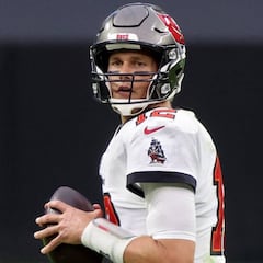 Tom Brady rompe récord de más pases de touchdown