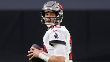 El quarterback de Tampa Bay Buccaneers lanz&oacute; cuatro pases de anotaci&oacute;n para superar a Drew Brees como el mariscal con m&aacute;s pases de touchdown en la NFL.