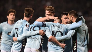Celta Vigo's Spanish forward #10 Iago Aspas (C-R) celebrates with teammates after his team scores a goal during the UEFA Europa League - knockout round play-off first leg - football match between PAOK FC and RC Celta de Vigo at the Toumba stadium in Thessaloniki on February 19, 2026. (Photo by Sakis Mitrolidis / AFP)