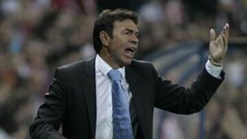 <strong>RENOVACIÓN.</strong> Abel seguirá un año más en el banquillo del Vicente Calderón.