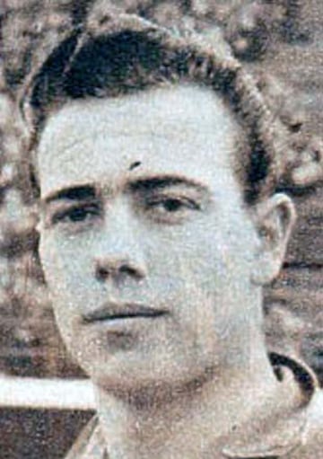 El 'Polilla' fue una de las figuras del plantel campeón en 1958. Volante ofensivo jugó entre 1952 y 1959 en los caturros.