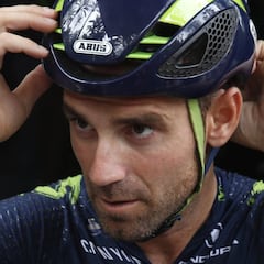 Valverde, de visita en la Vuelta: “Monté en bici antes de andar”