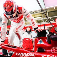 Raikkonen y Giovinazzi siguen otra temporada en Alfa Romeo