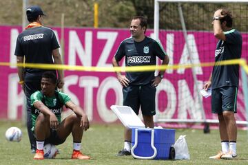 El equipo completa 10 días de trabajo con el técnico español Lillo.