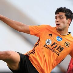 Martino aconseja a Raúl Jiménez quedarse con los Wolves