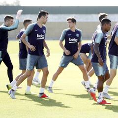 Valverde habló sólo 10 minutos; Messi se quedó en el gimnasio