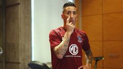 El particular traslado de Lucas Barrios antes de llegar a Chile