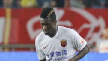 Asamoah Gyan es la rutilante estrella del nuevo líder chino