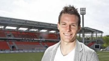 "El Valencia es un grande e ir a la Liga, mi sueño"