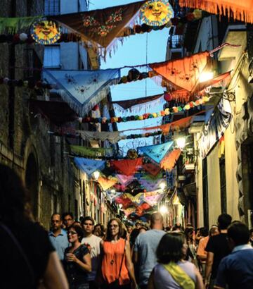 Fiestas Populares de San Cayetano, San Lorenzo y la Paloma.