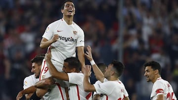 Ben Yedder celebrando el gol