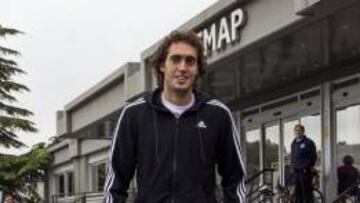 Baena, tras ser atendido de su lesión.