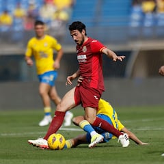 El Villarreal pierde a Pedraza dos meses y a Parejo, tres semanas